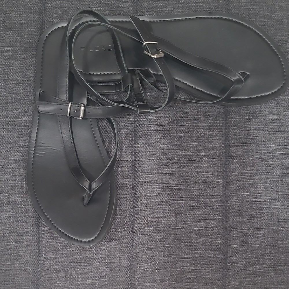 NEW Black Leather Sandals by Pilcro